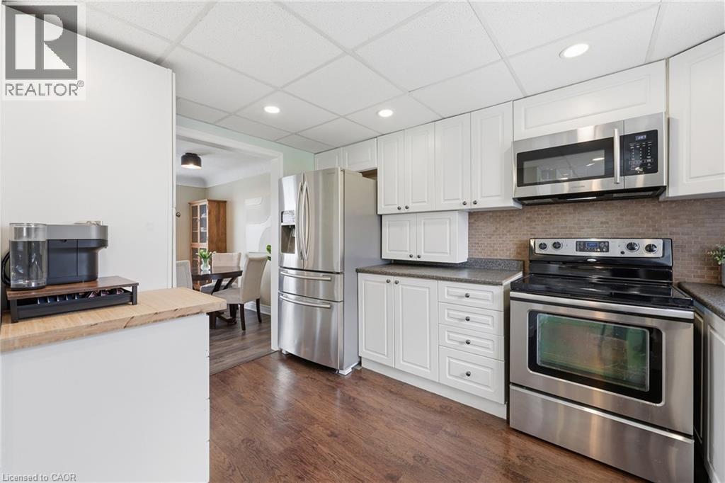 2074 CHURCHILL Avenue, Burlington, Ontario, L7R3T7 — Photo 11