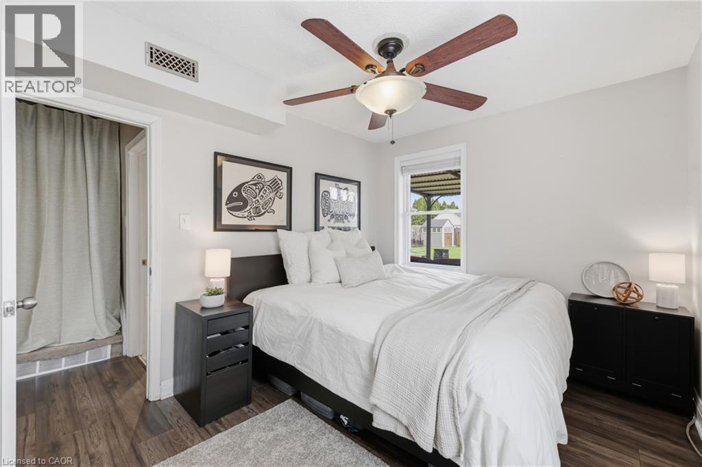 2074 CHURCHILL Avenue, Burlington, Ontario, L7R3T7 — Photo 15