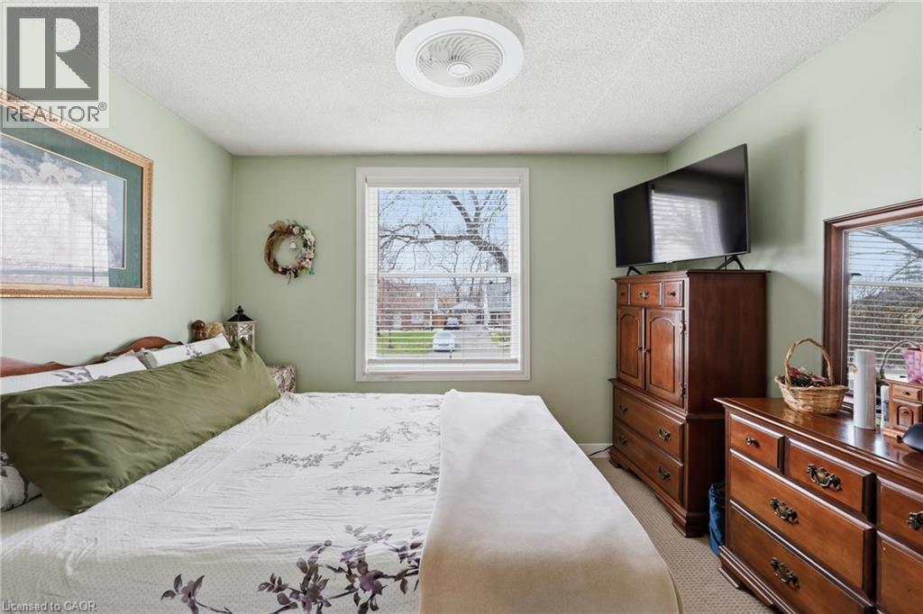 2074 CHURCHILL Avenue, Burlington, Ontario, L7R3T7 — Photo 34