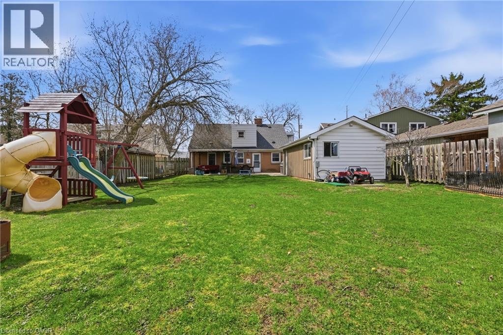 2074 CHURCHILL Avenue, Burlington, Ontario, L7R3T7 — Photo 40