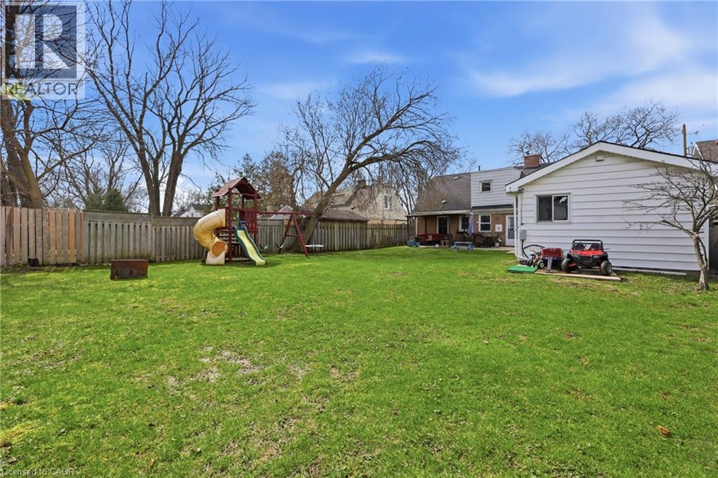 2074 CHURCHILL Avenue, Burlington, Ontario, L7R3T7 — Photo 41