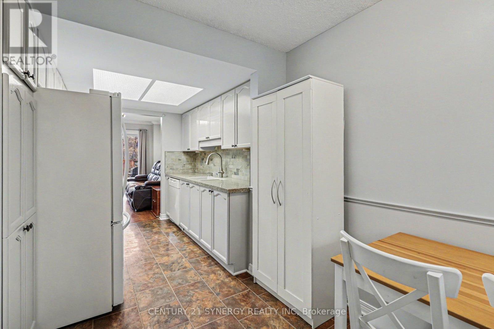 41 HUNTERSWOOD CRESCENT, Ottawa, Ontario, K1G5V7 — Photo 11