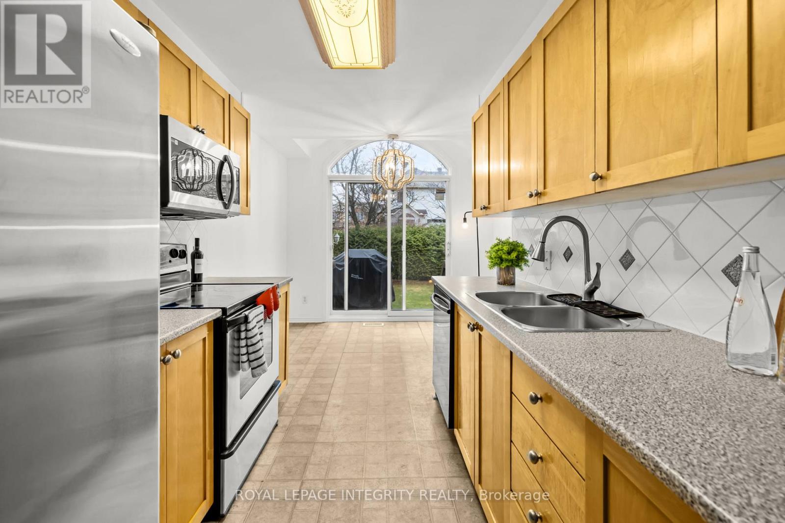 6383 SABLEWOOD PLACE, Ottawa, Ontario, K1C7M3 — Photo 13