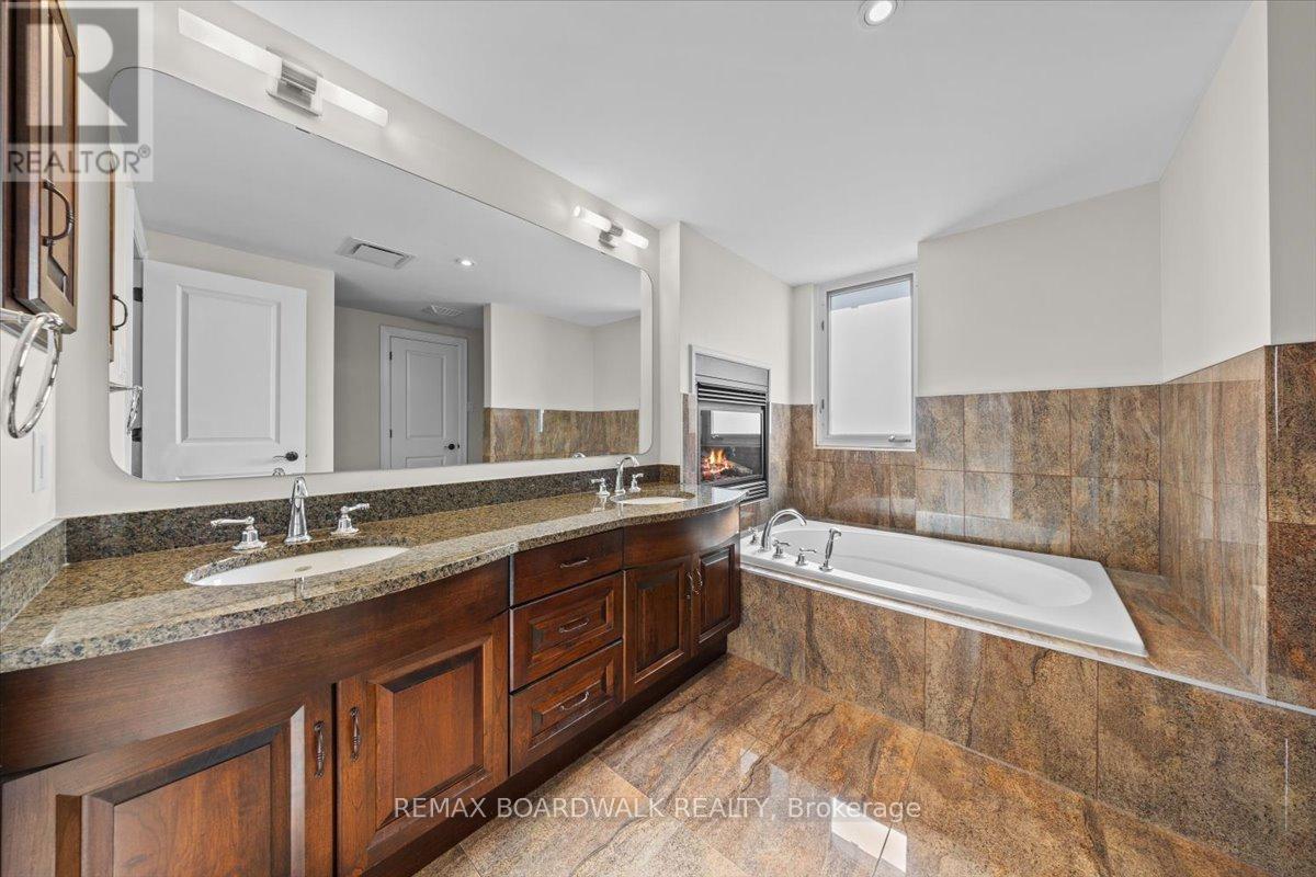 #PH804 - 320 MCLEOD STREET, Ottawa, Ontario, K2P1A3 — Photo 29