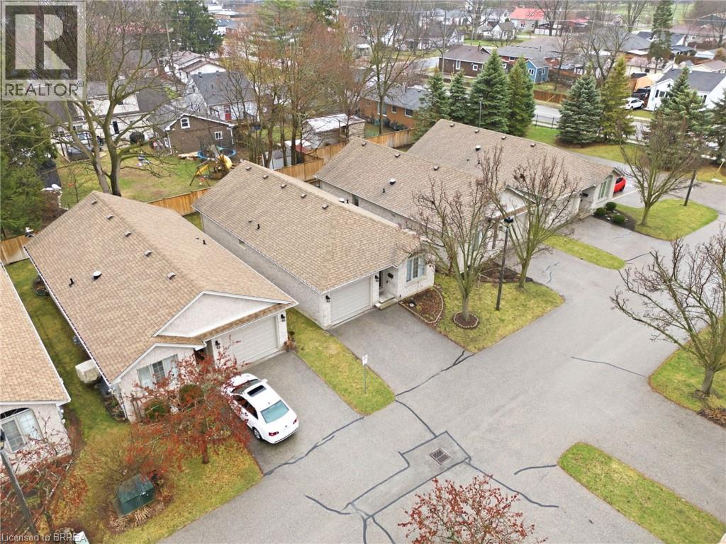 73 MORTON Avenue Unit# 11, Brantford, Ontario, N3R2N7 — Photo 31