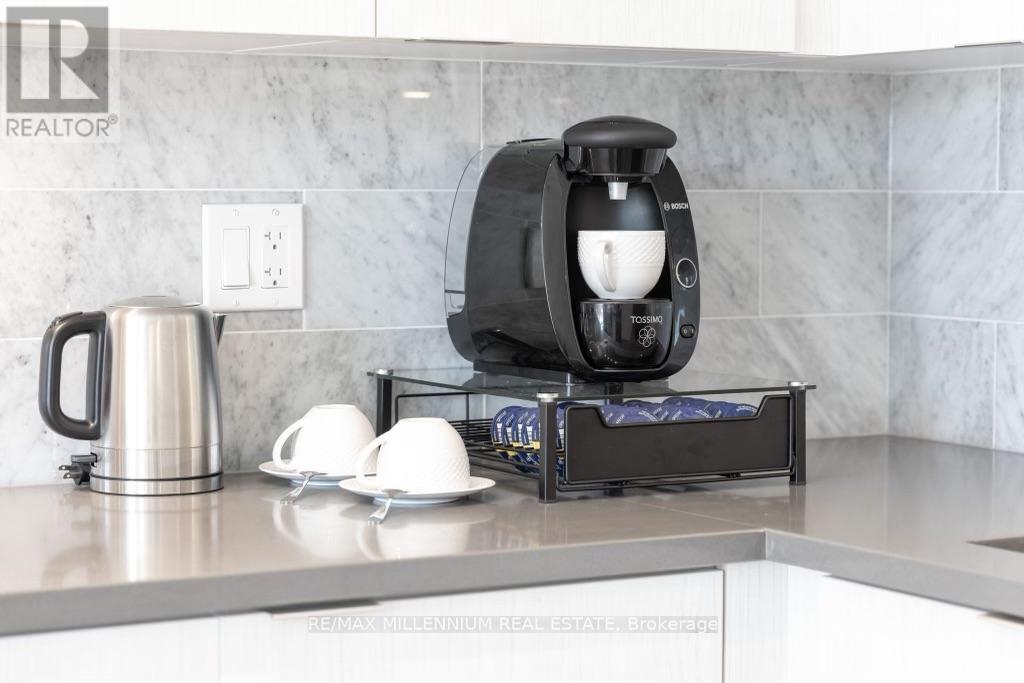 512 - 38 IANNUZZI STREET, Toronto (Niagara), Ontario, M5V0S2 — Photo 18