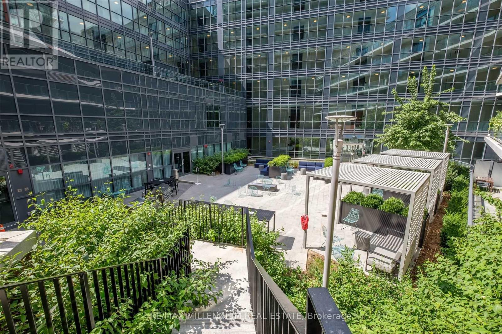 512 - 38 IANNUZZI STREET, Toronto (Niagara), Ontario, M5V0S2 — Photo 9