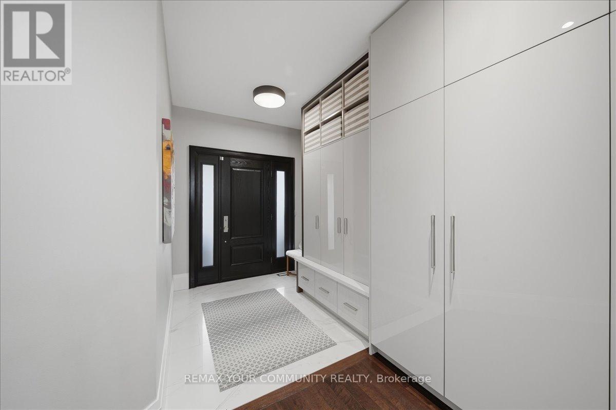 42 SANDY POINT DRIVE, Richmond Hill (Westbrook), Ontario, L4S2W7 — Photo 3