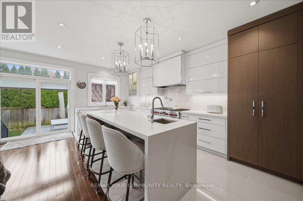 42 SANDY POINT DRIVE, Richmond Hill (Westbrook), Ontario, L4S2W7 — Photo 8