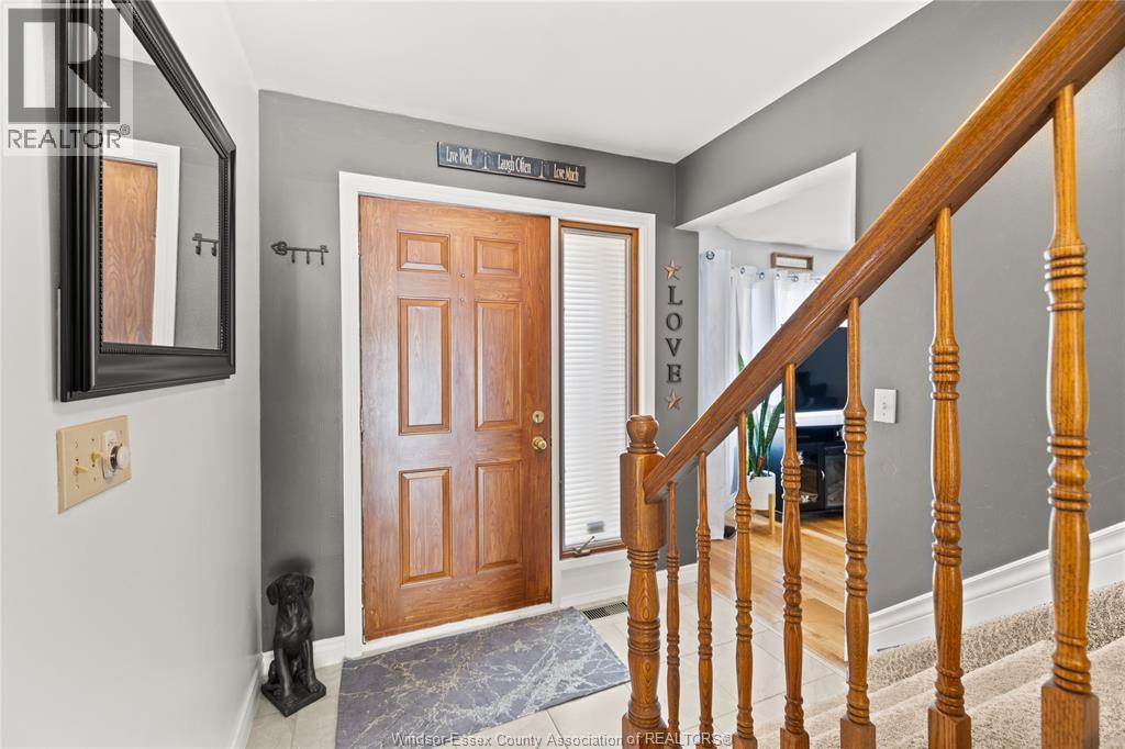 9 SHERWOOD, Leamington, Ontario, N8H4V1 — Photo 4