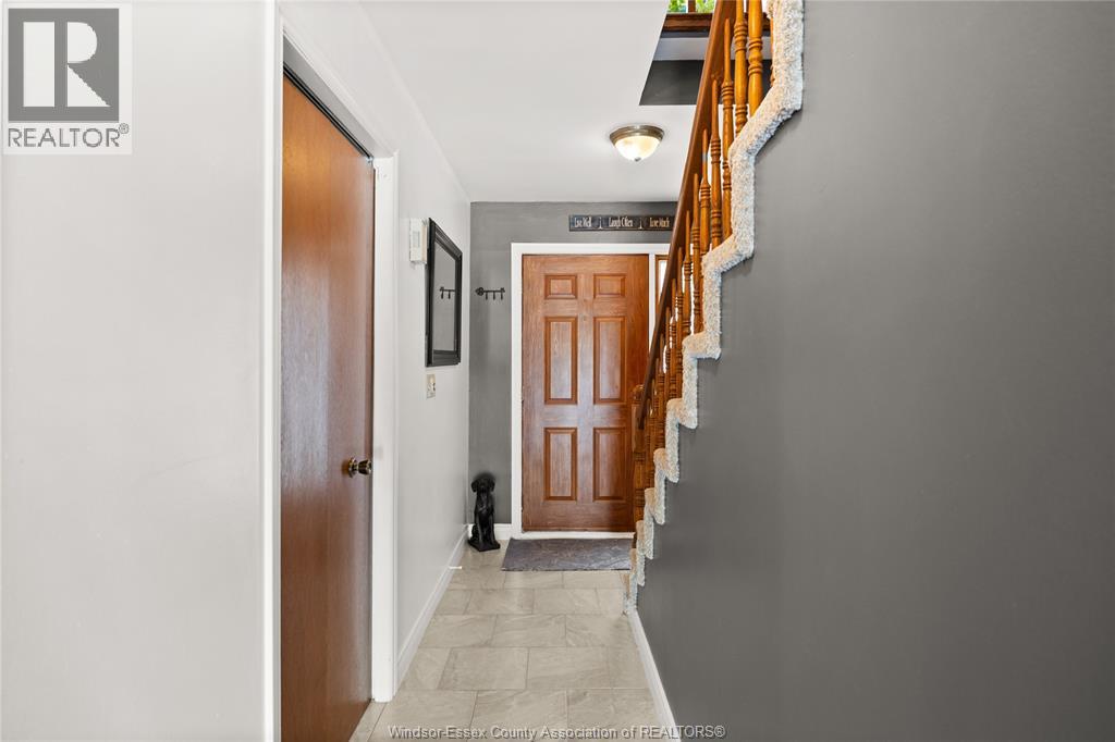 9 SHERWOOD, Leamington, Ontario, N8H4V1 — Photo 5