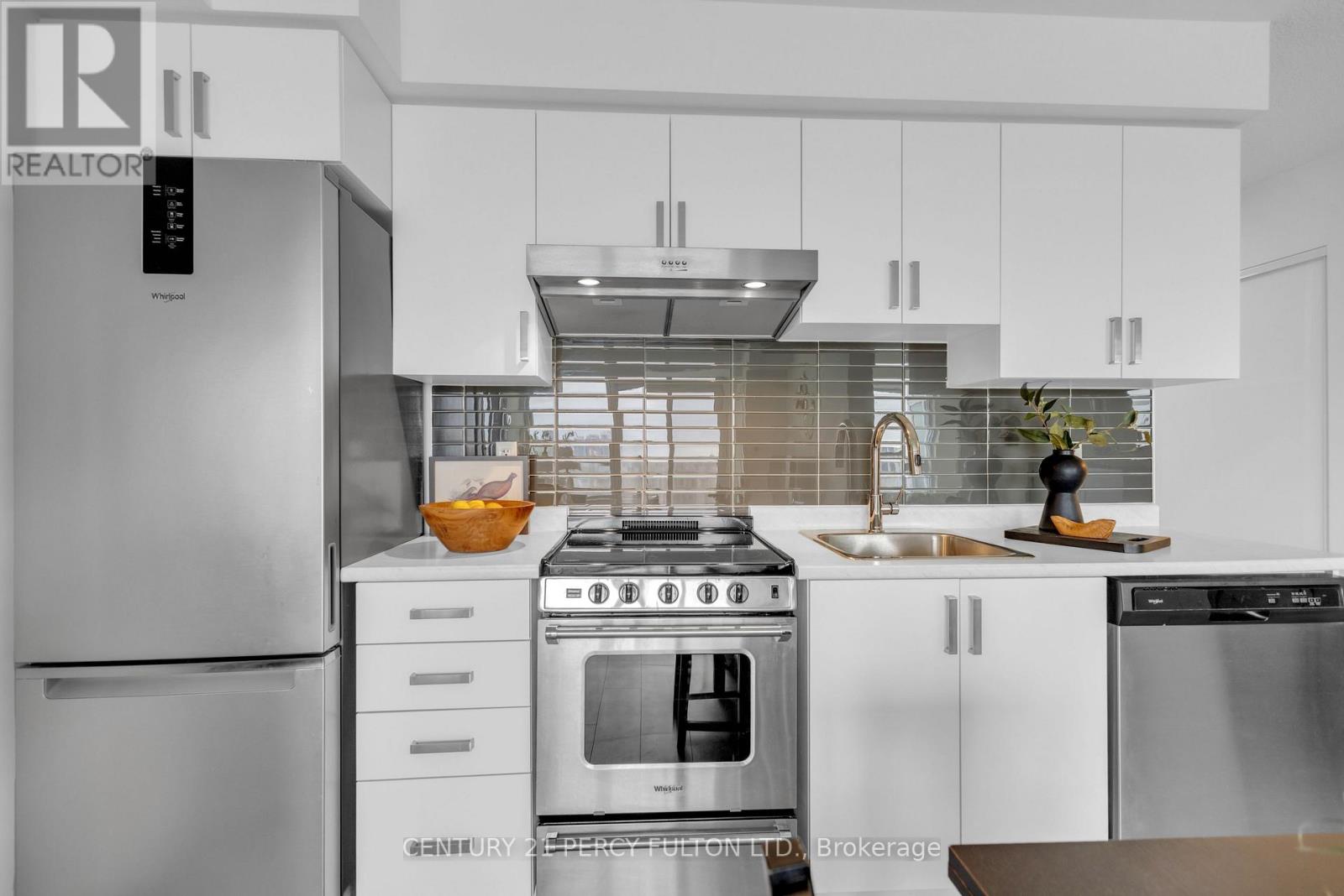 1704 - 10 WILBY CRESCENT, Toronto (Weston), Ontario, M9N1E5 — Photo 12