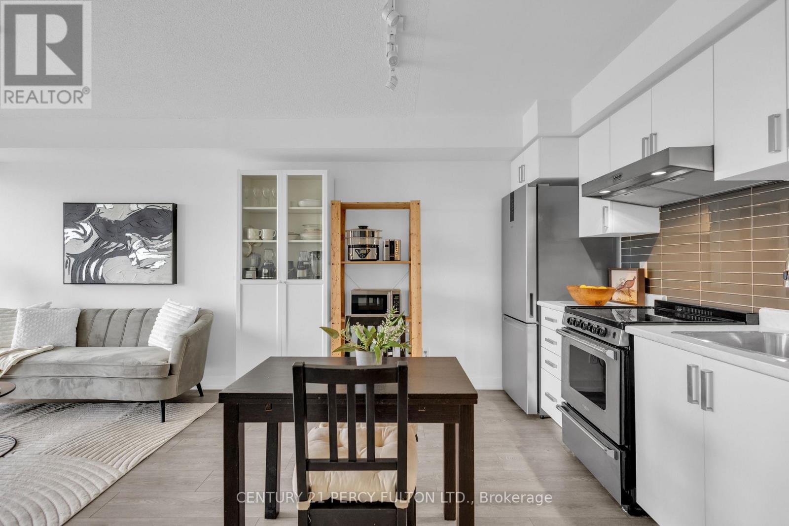 1704 - 10 WILBY CRESCENT, Toronto (Weston), Ontario, M9N1E5 — Photo 18