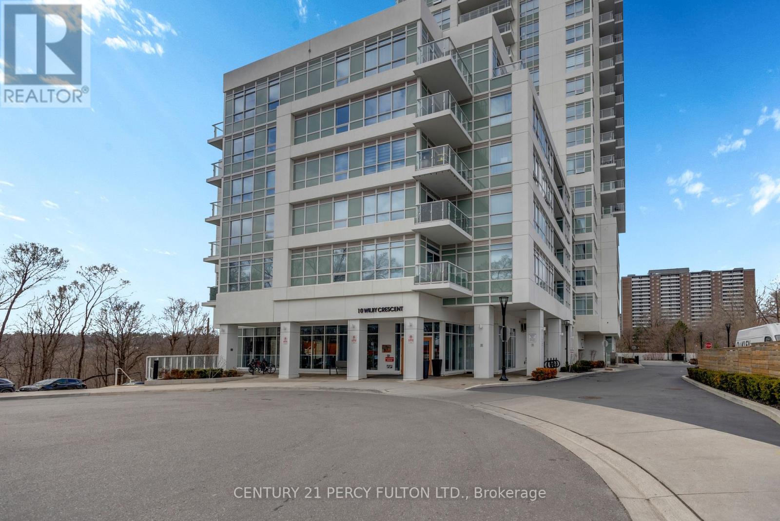 1704 - 10 WILBY CRESCENT, Toronto (Weston), Ontario, M9N1E5 — Photo 2