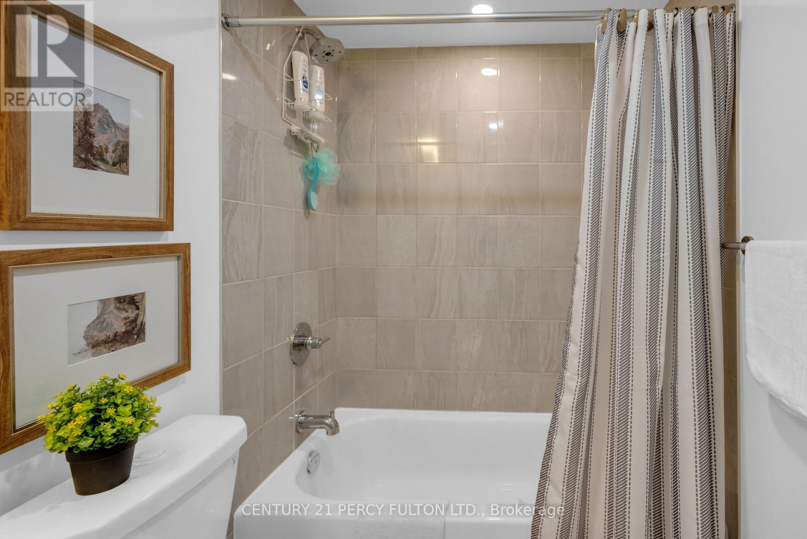 1704 - 10 WILBY CRESCENT, Toronto (Weston), Ontario, M9N1E5 — Photo 23