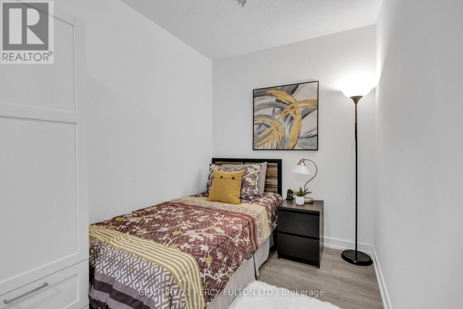 1704 - 10 WILBY CRESCENT, Toronto (Weston), Ontario, M9N1E5 — Photo 24