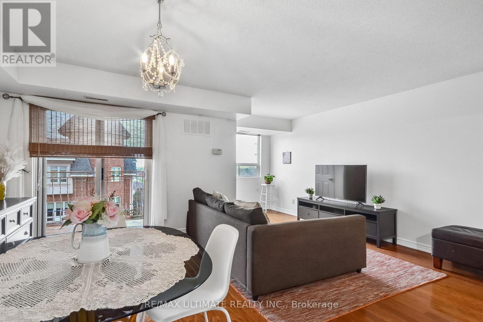 405 - 32 TANNERY STREET, Mississauga (Streetsville), Ontario, L5M6T6 — Photo 9