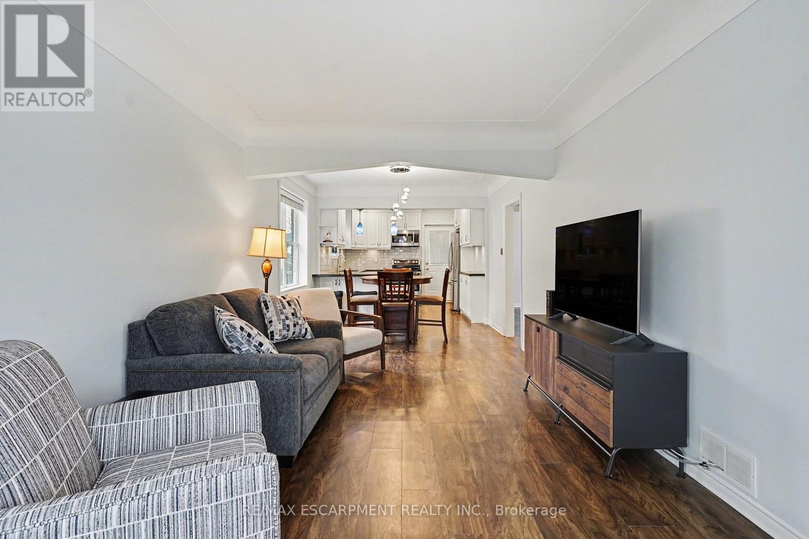 53 BELL AVENUE, Hamilton (Bartonville), Ontario, L8K3E2 — Photo 4