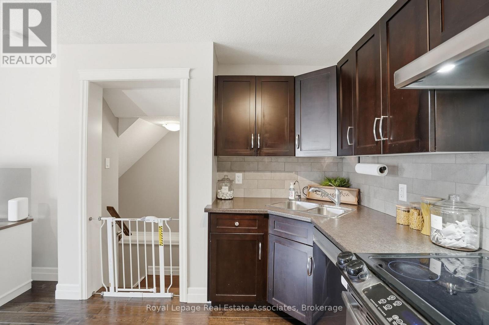 16 - 275 OLD HURON ROAD, Kitchener, Ontario, N2R1P9 — Photo 22