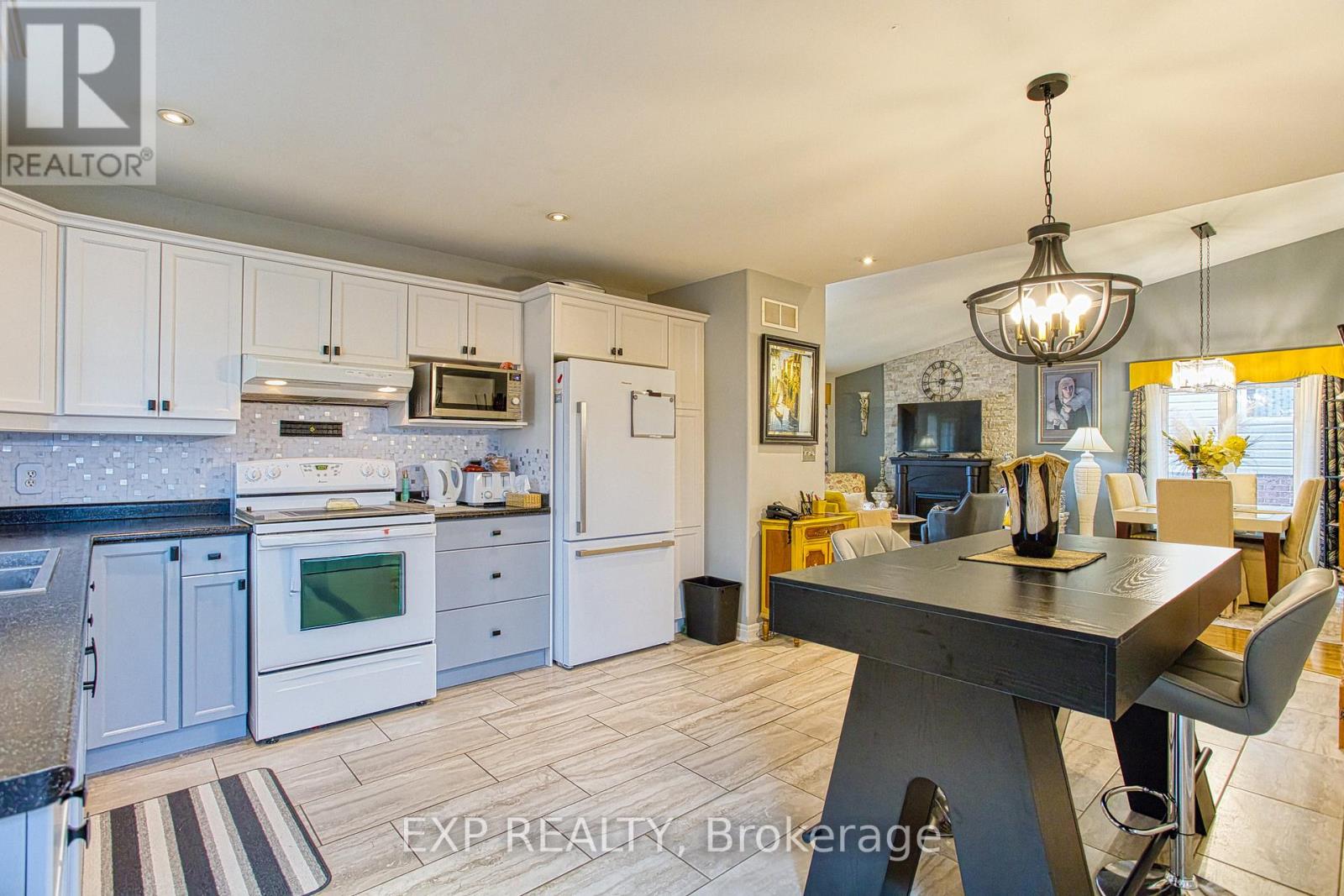 7192 KELLY DRIVE, Niagara Falls (Forestview), Ontario, L2H3K1 — Photo 16