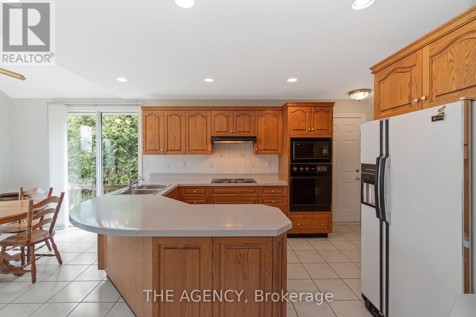 36 BUCKINGHAM DRIVE, Hamilton (Westcliffe), Ontario, L9C2G5 — Photo 15