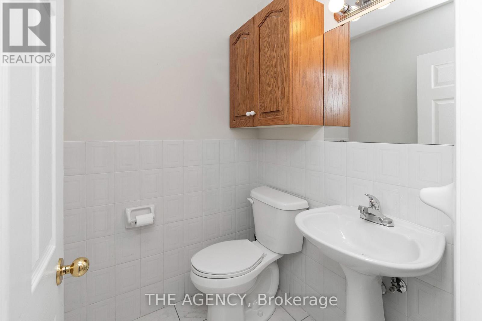 36 BUCKINGHAM DRIVE, Hamilton (Westcliffe), Ontario, L9C2G5 — Photo 7