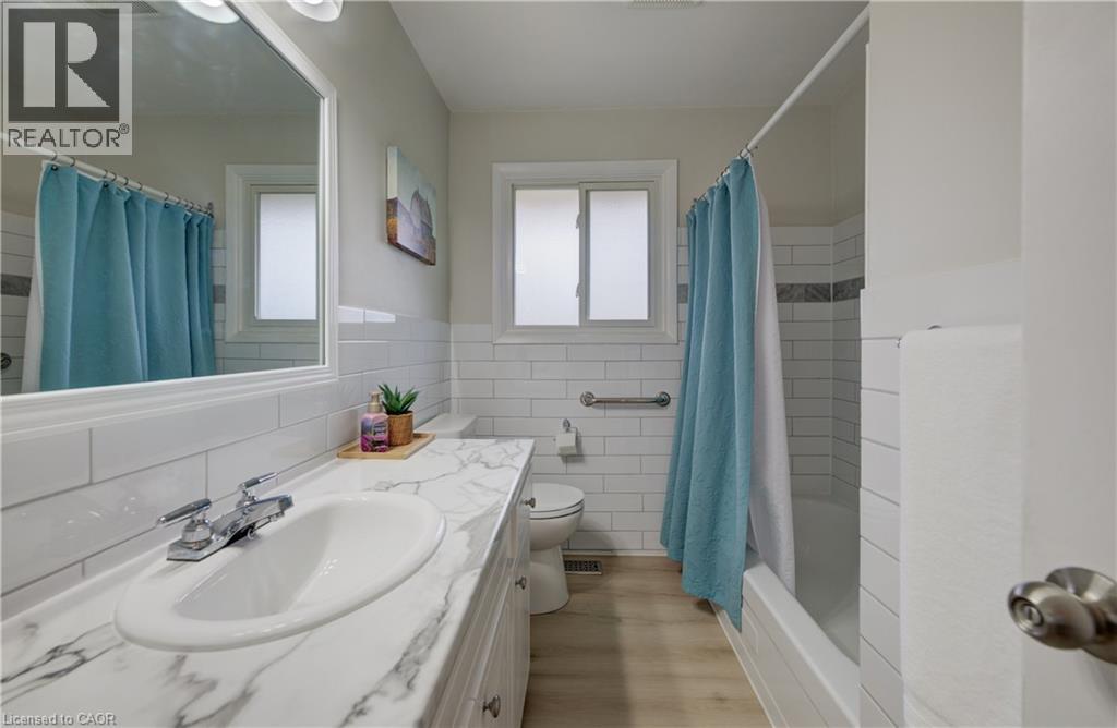 17 HIPEL Avenue, Cambridge, Ontario, N3C1W8 — Photo 23