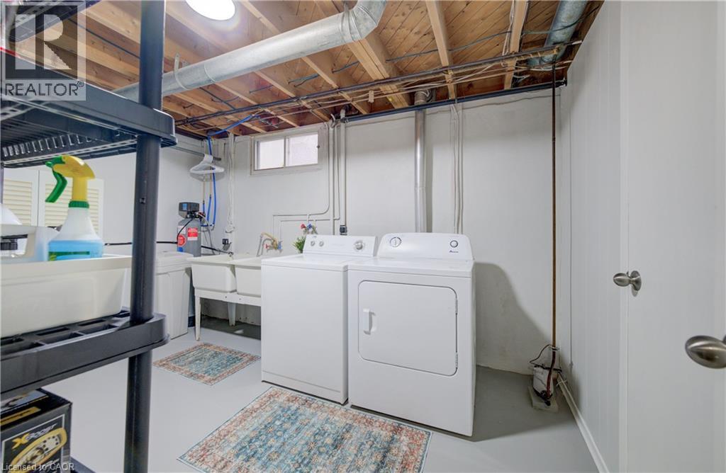 17 HIPEL Avenue, Cambridge, Ontario, N3C1W8 — Photo 31