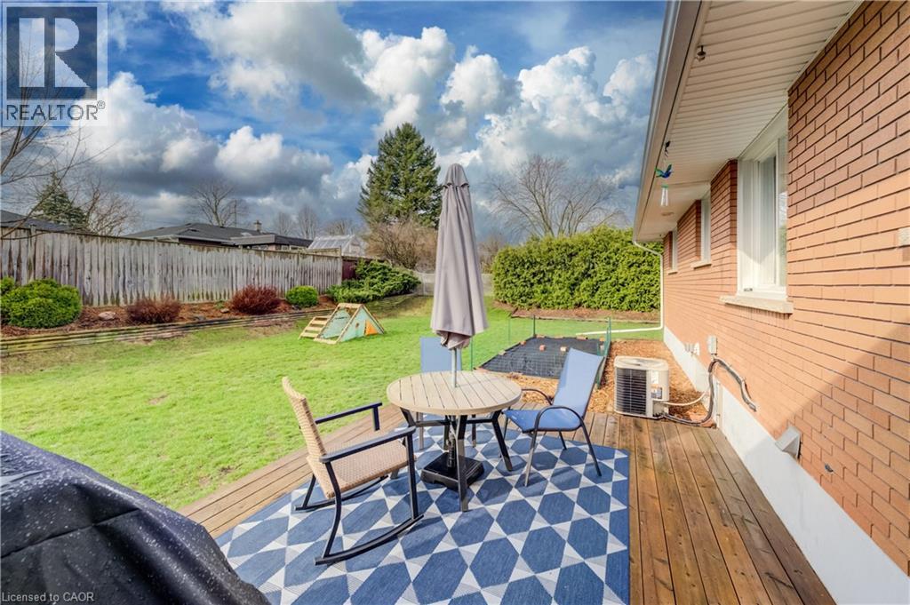 17 HIPEL Avenue, Cambridge, Ontario, N3C1W8 — Photo 33