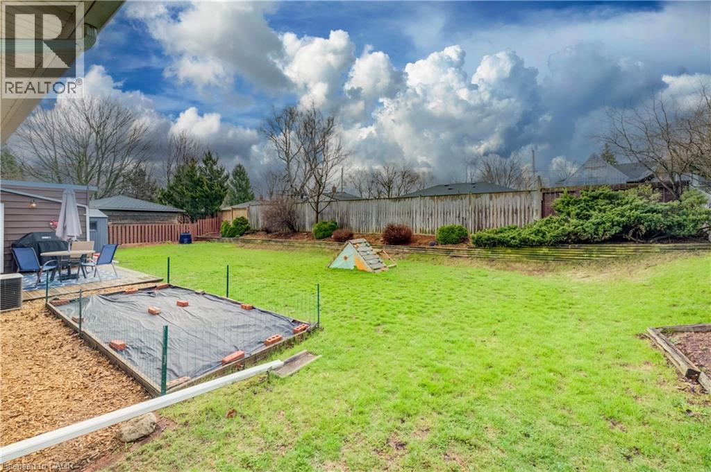 17 HIPEL Avenue, Cambridge, Ontario, N3C1W8 — Photo 36