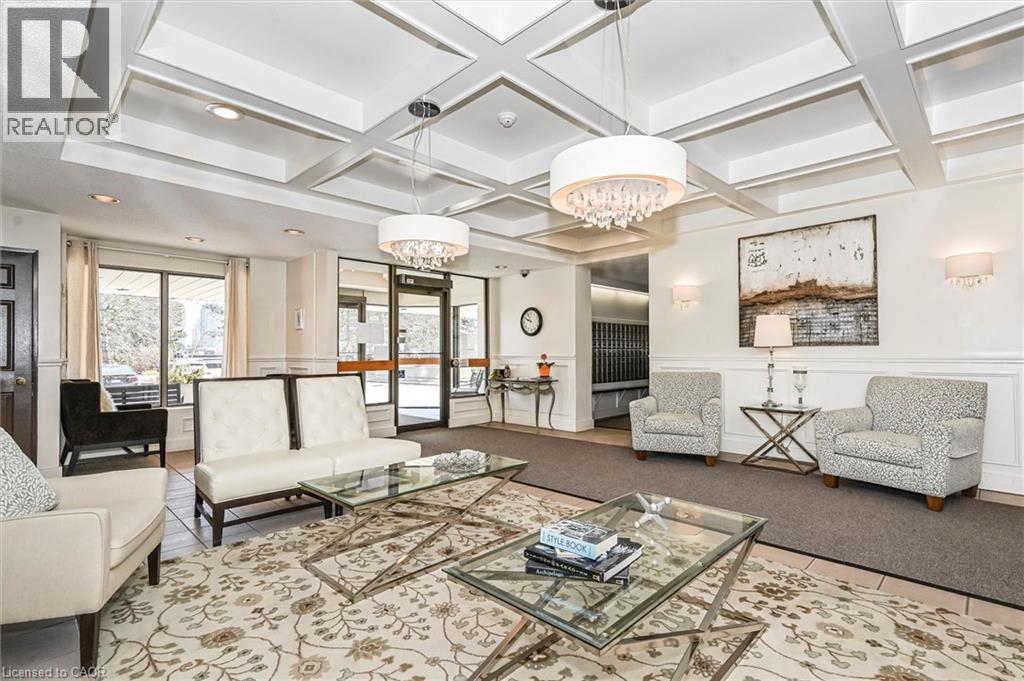 265 WESTCOURT Place Unit# 1010, Waterloo, Ontario, N2L6E4 — Photo 32