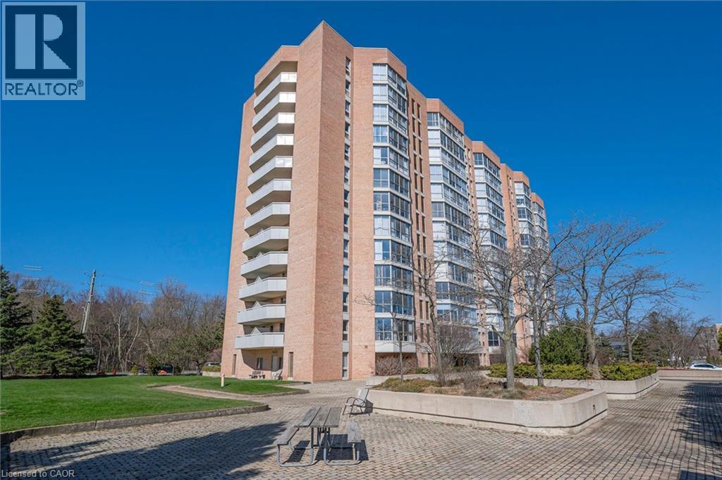 265 WESTCOURT Place Unit# 1010, Waterloo, Ontario, N2L6E4 — Photo 45