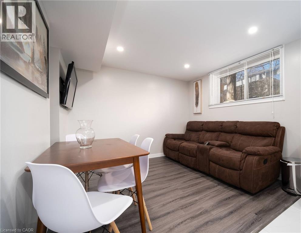 60 AUSTIN Drive, Waterloo, Ontario, N2L3Y4 — Photo 11