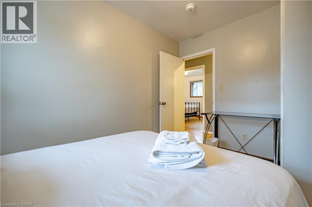 60 AUSTIN Drive, Waterloo, Ontario, N2L3Y4 — Photo 13