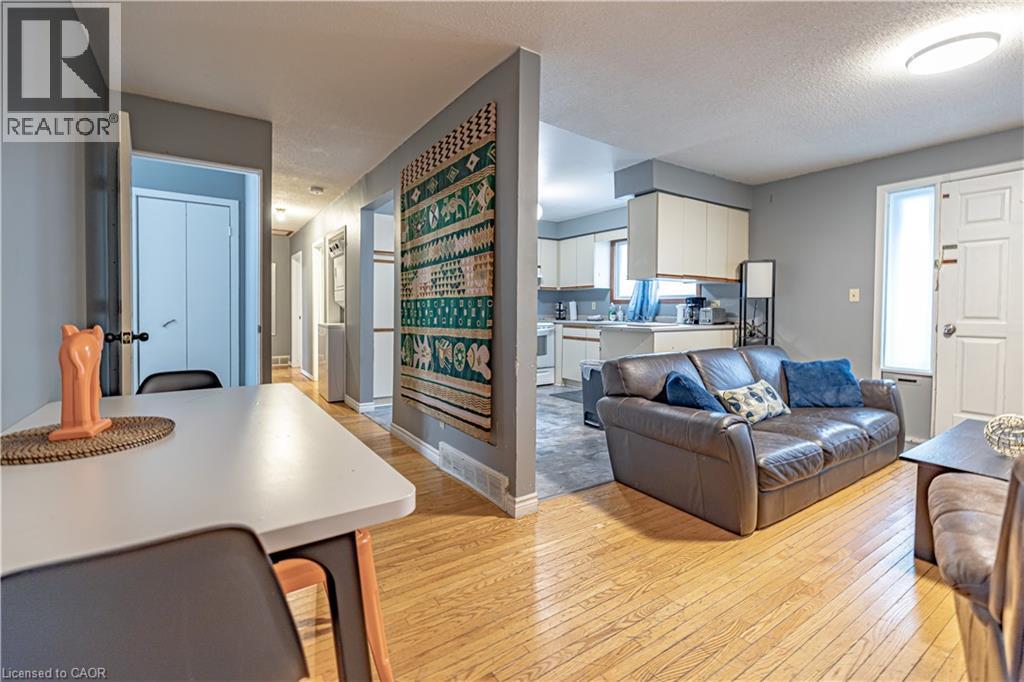 60 AUSTIN Drive, Waterloo, Ontario, N2L3Y4 — Photo 21