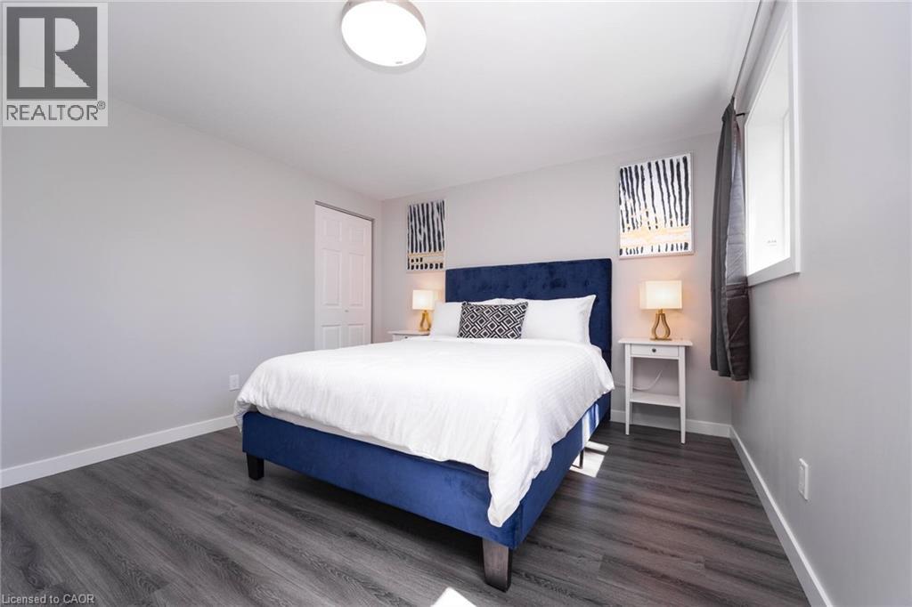 60 AUSTIN Drive, Waterloo, Ontario, N2L3Y4 — Photo 7