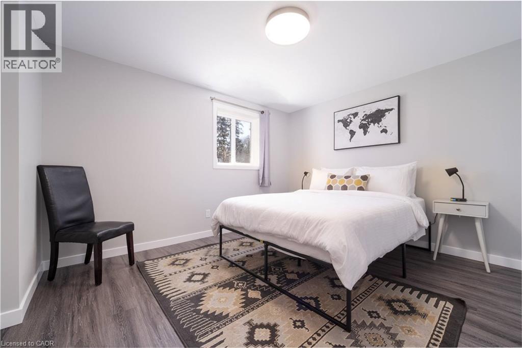 60 AUSTIN Drive, Waterloo, Ontario, N2L3Y4 — Photo 9