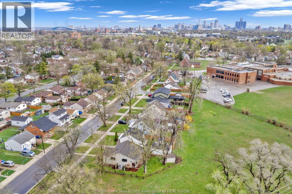 3647 Matchett, Windsor, Ontario, N9C2A1 — Photo 34