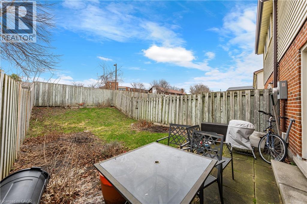 144 JANSEN Avenue Unit# 10, Kitchener, Ontario, N2A2L7 — Photo 13