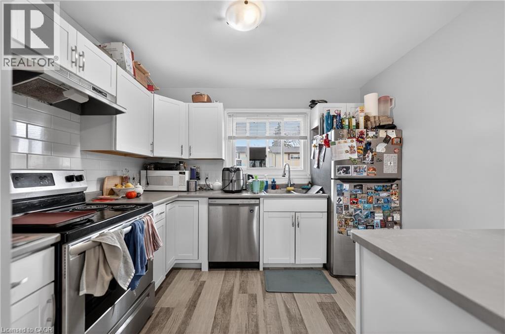 144 JANSEN Avenue Unit# 10, Kitchener, Ontario, N2A2L7 — Photo 6