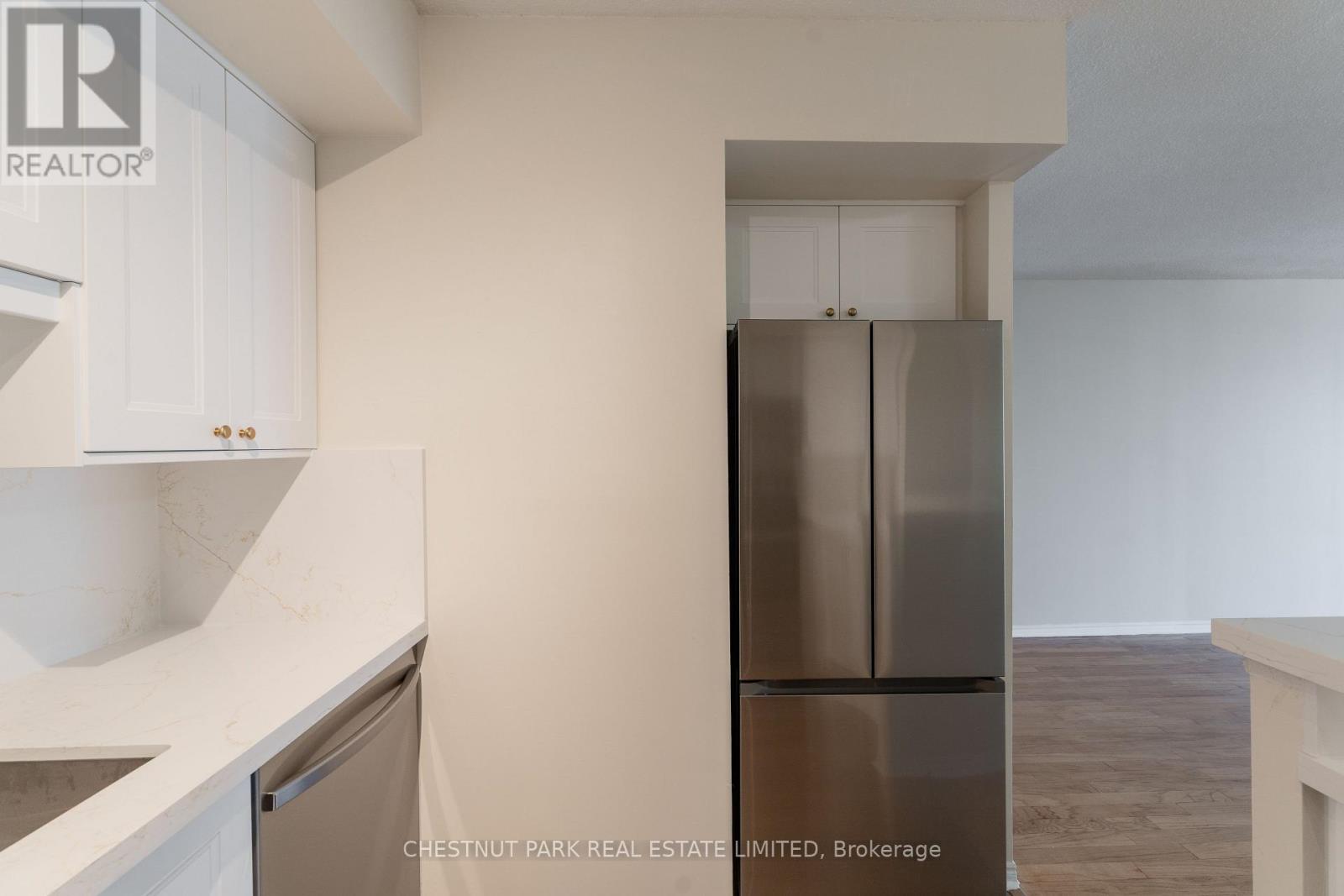 2107 - 25 THE ESPLANADE, Toronto (Waterfront Communities), Ontario, M5E1W5 — Photo 11