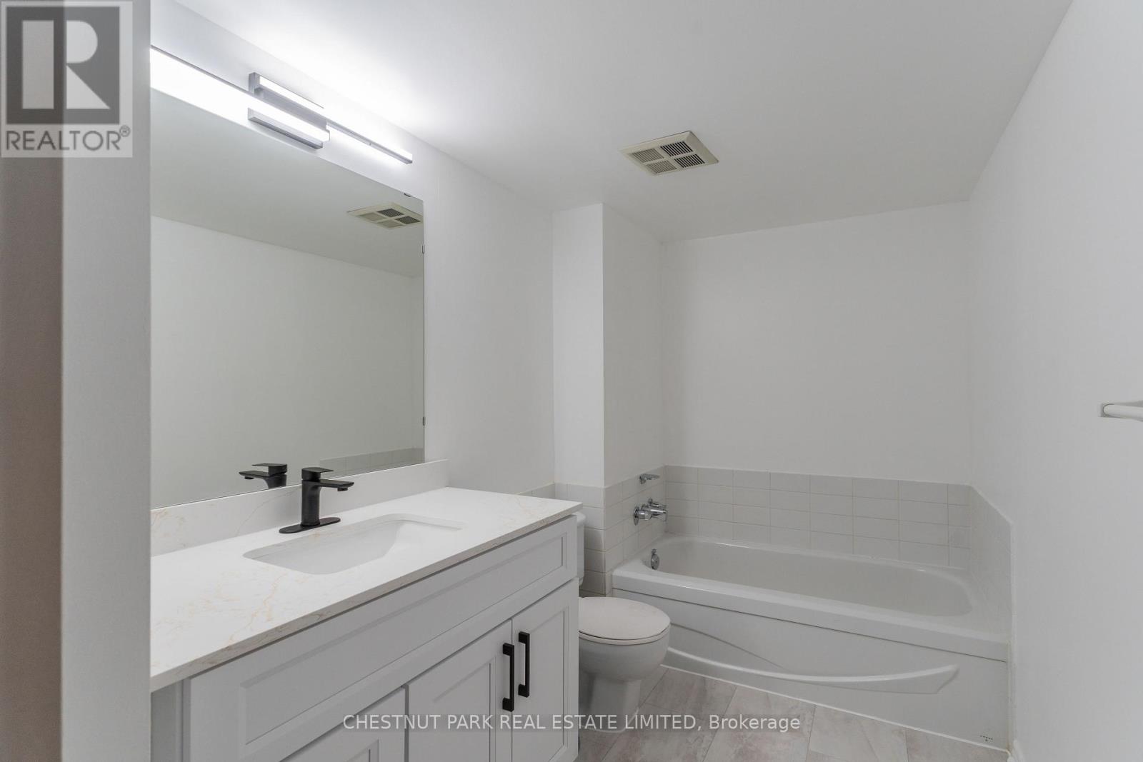 2107 - 25 THE ESPLANADE, Toronto (Waterfront Communities), Ontario, M5E1W5 — Photo 20