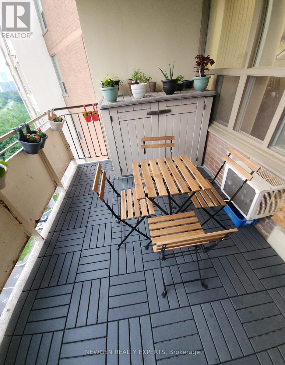 1411 - 60 PAVANE LINKWAY, Toronto (Flemingdon Park), Ontario, M3C1A1 — Photo 12