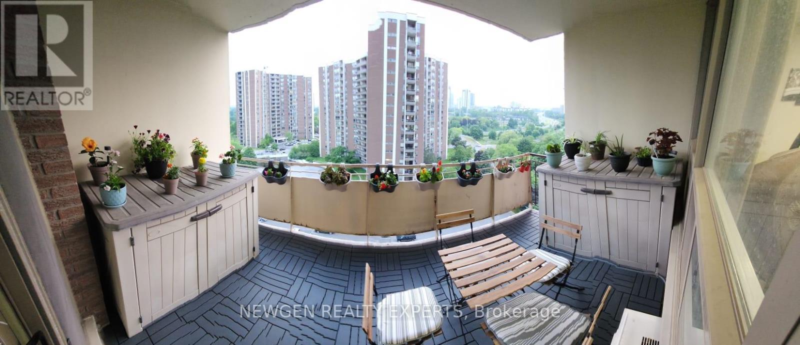 1411 - 60 PAVANE LINKWAY, Toronto (Flemingdon Park), Ontario, M3C1A1 — Photo 5