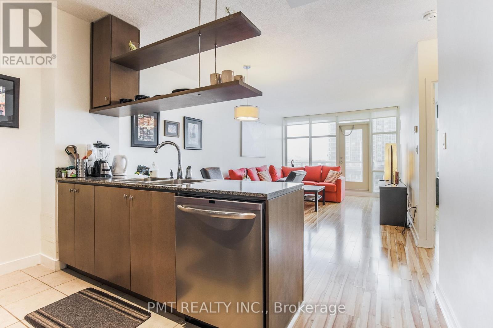 311 - 35 MARINER TERRACE, Toronto (Waterfront Communities), Ontario, M5V3V9 — Photo 11