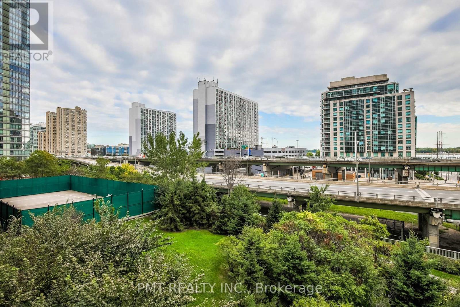 311 - 35 MARINER TERRACE, Toronto (Waterfront Communities), Ontario, M5V3V9 — Photo 15