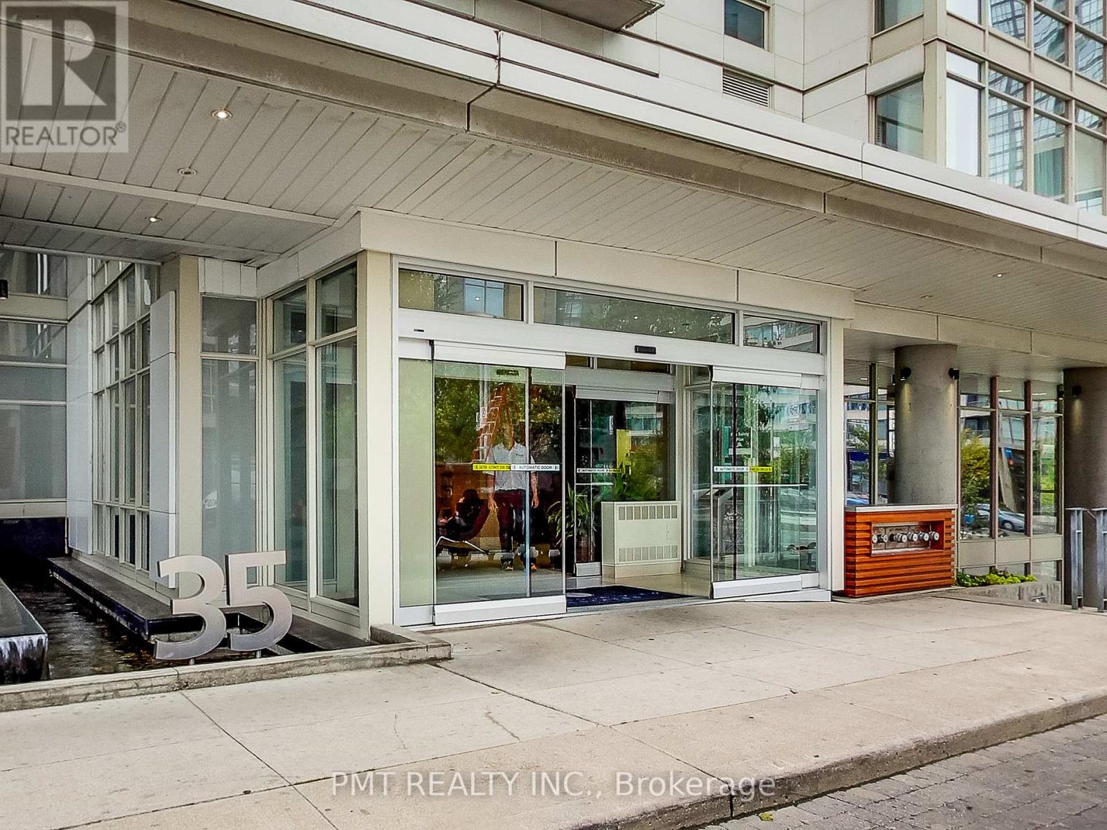 311 - 35 MARINER TERRACE, Toronto (Waterfront Communities), Ontario, M5V3V9 — Photo 22