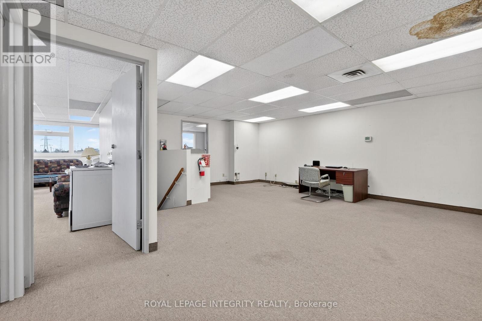 36 - 174 COLONNADE ROAD, Ottawa, Ontario, K2E7J5 — Photo 12