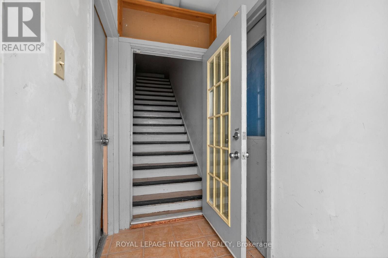 36 - 174 COLONNADE ROAD, Ottawa, Ontario, K2E7J5 — Photo 6