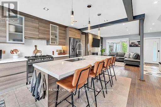 10 OAKDENE CRESCENT, Toronto (Danforth), Ontario, M4J4H9 — Photo 13